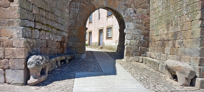 CasteloMendo_04